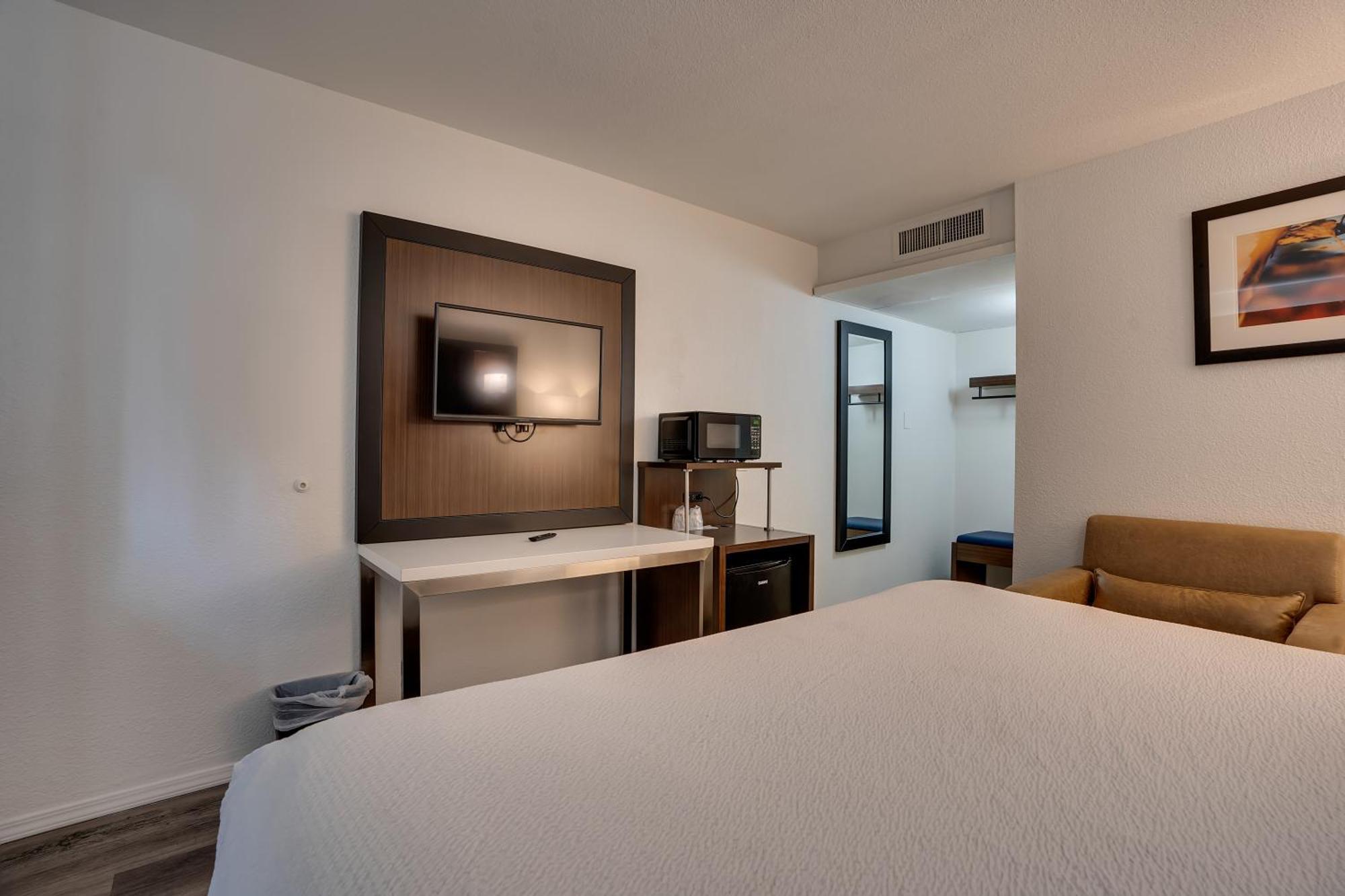 Econo Lodge Stockton near I-5 Fairgrounds Esterno foto